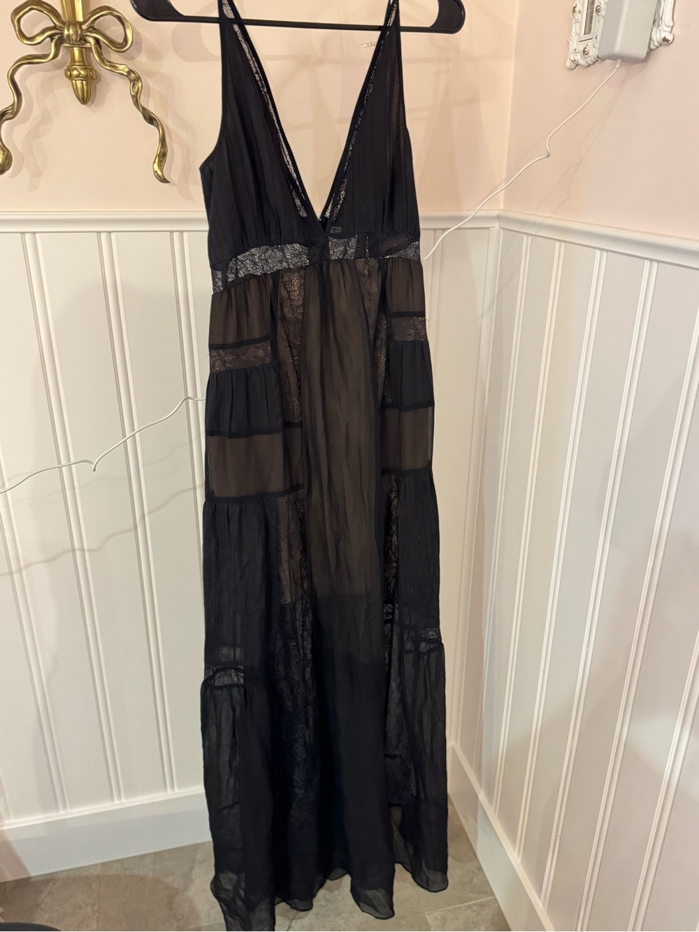BCBGMAXAZRIA Black Lace Maxi Dress | XXS | Like New